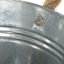 Artikel Blechschale Oval Silber 30x17x10cm mit Flachsgriffen für Innen- und Aussendekoration