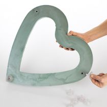 Artikel Steckschaum Herz offen, Grün, 38 cm, 2 Stück, Nasssteckschaum