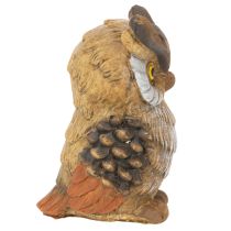 Artikel Eulenfigur aus Polyresin, sitzend, 11 cm hoch, braun-weiss