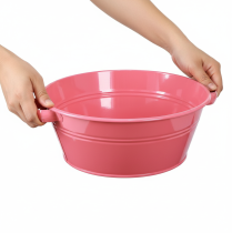 Artikel Runde Blumenschale aus Metall Rosa Ø33,5 cm mit Griffen für Innen- und Aussendekoration
