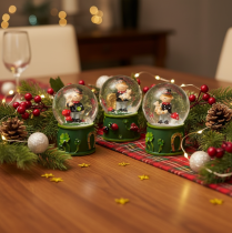 Artikel Schneekugel Set mit Schornsteinfeger Figur 4cm 3 Stück