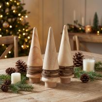 Artikel Mini-Tannenbäume aus Holz, naturbelassen, 13,5 cm hoch, 3er Set