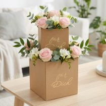 Artikel Blumengeschenkbox aus Karton mit Kunststofffolie, quadratisch, 14/12 cm, beige, 2er-Set