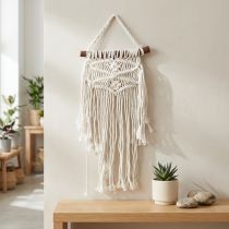 Artikel Makramee-Wandbehang Natur Creme 18,5x48cm mit Rundholz
