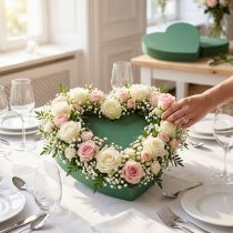 Artikel Grünes Steckschaum-Herz 30 cm für Floristik und Dekoration