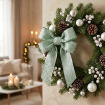 Artikel Geschenkband aus Polyester mit floralem Muster 40mm x 15m in Salbeigrün