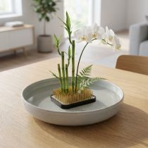 Artikel Rechteckiger Steckigel Kenzan aus Messing 70×50mm mit Silbern-Finish