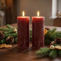 Artikel Dunkelrote durchgefärbte Stumpenkerzen 85x200mm im 2er Set mit Marmoroptik für Innenbereiche