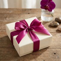 Artikel Geschenkband schmal Taft 15mm 50m Berry für Dekoration und Geschenkgestaltung
