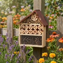 Artikel Holz Insektenhotel Braun mit Naturmaterialien 25x8,5x32 cm für Garten und Balkon
