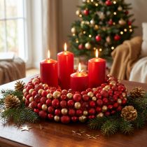 Artikel Adventskranz Rot Gold mit Kugeln Ø33cm aus Kunststoff für Weihnachtsdekoration