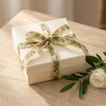 Artikel Geschenkband aus Polyester mit Olivenzweigen, 1,5 cm breit, 15 m lang, mehrfarbig
