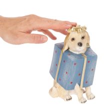 Artikel Dekofigur sitzender Hund aus Kunstharz im Geschenkpaket 20cm