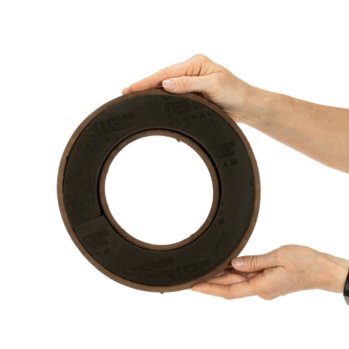 OASIS® Renewal® Floral Foam Biolit® Blumensteckschaum-Ring, 24 cm, schwarz, 2 Stück | Floristik24.ch