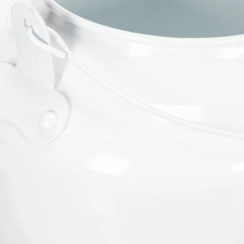 Weisser Metall-Übertopf in Teekannenform 27x20,5cm für Wohn- und Tischdekoration | Floristik24.ch