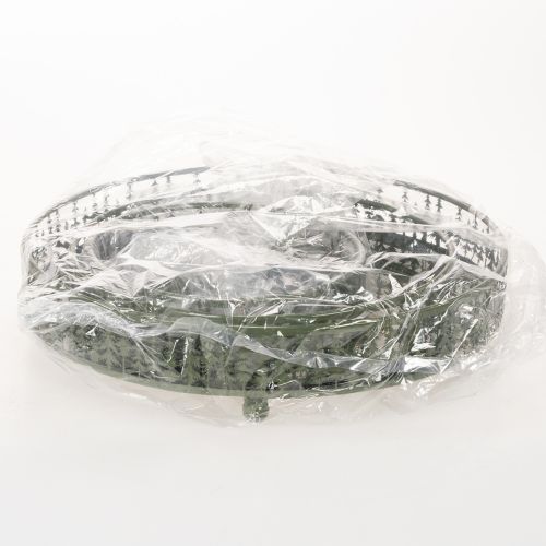 Metall-Etagere mit