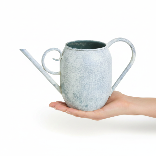 Deko-Giesskanne Metall Weiss-Blau 32x11x18cm für Innen- und Aussendekoration | Floristik24.ch