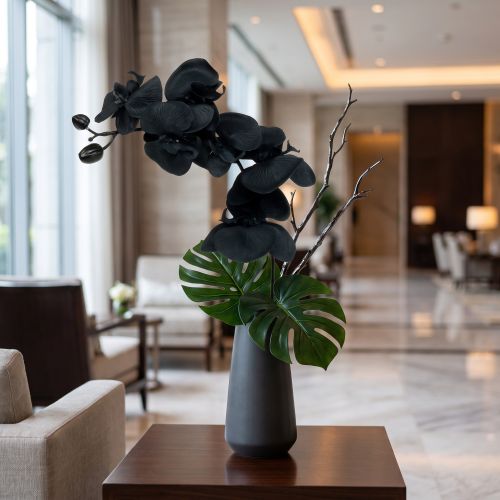 Künstliche Orchidee Schwarz aus Kunststoff 54cm für Dekoration | Floristik24.ch