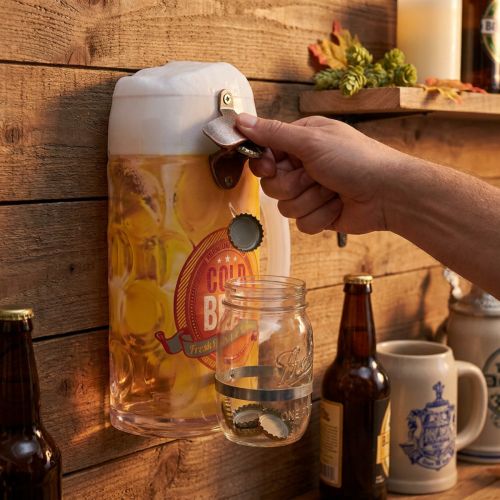 Wandflaschenöffner aus Holz mit Glasbehälter 30x18cm im Bierkrugdesign | Floristik24.ch