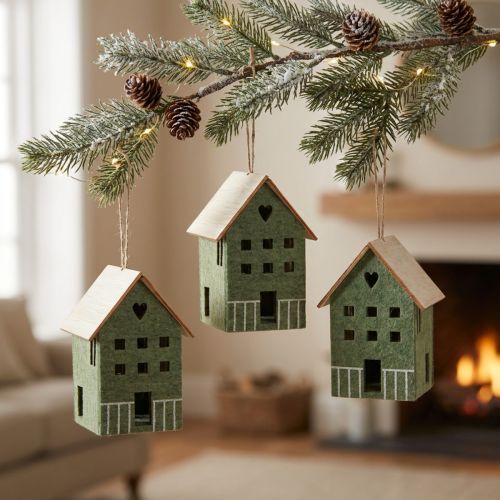 Dekohäuser aus Filz und Holz 4er Set Grün Natur 6 x 8 x 11 cm Weihnachtsdeko | Floristik24.ch