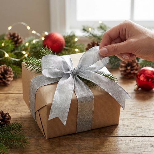 Artikel Geschenkband Silber mit Drahtkante 25mm x 25m für Dekorationen