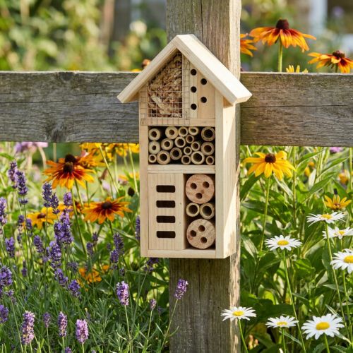 Artikel Insektenhotel aus Holz mit Metallgitter, 26cm, 5 Fächer, Naturfarben