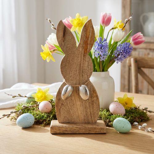 Osterhase aus Mangoholz mit silbernen Eiern, 31 cm, Tischdekoration für Ostern | Floristik24.ch