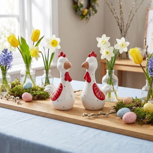 Dekofiguren Hühner aus Keramik 18,5 cm Weiss mit Rot Grauem Design 2er-Set Tischdekoration zu Ostern | Floristik24.ch