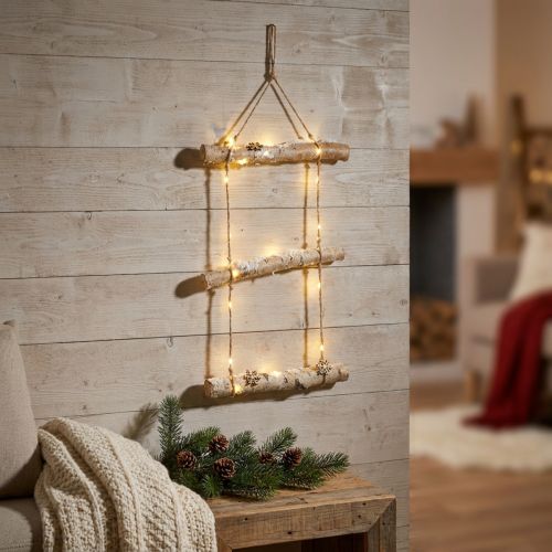 Artikel Wanddekoration Weihnachten mit LED Lichterkette und Holz-Schneeflocken 150 cm