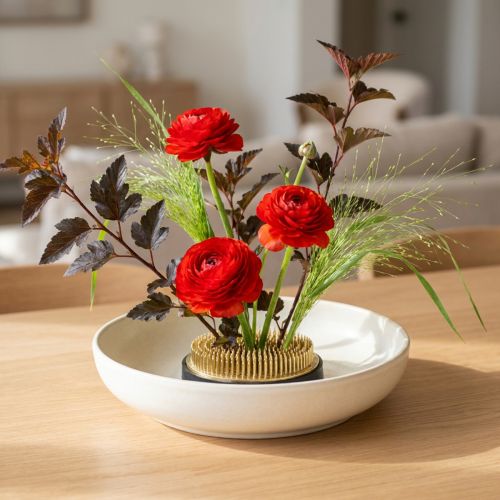 Artikel Runder Steckigel aus Messing mit 12 cm Durchmesser für Blumengestecke und Ikebana