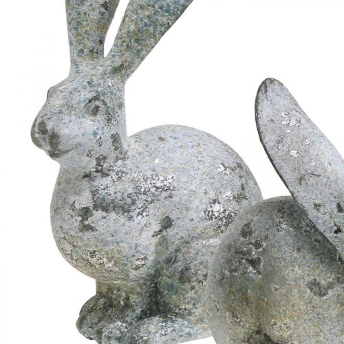 Artikel Deko-Hase, Gartenfigur in Beton-Optik, Shabby Chic, Osterdeko mit Silberakzenten H21/14cm 2er-Set