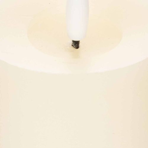 LED-Stumpenkerze aus