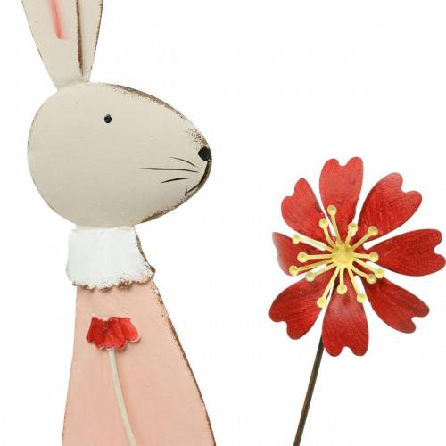 Floristik24 Osterdeko, Hase aus Metall, Frühlingsdeko, Osterhase mit Blume 61cm
