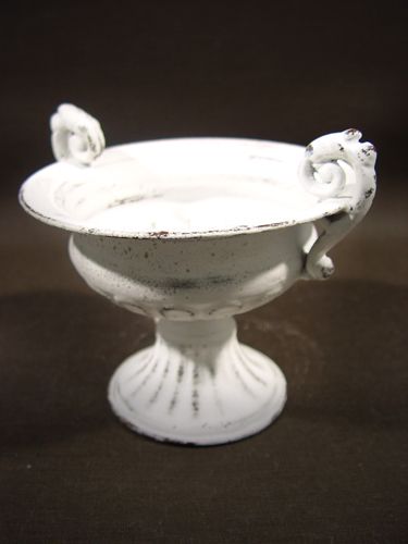 Floristik24 Pokal m. Henkel Ø 16cm H12,5cm weiß