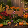 Gartenstecker Eichhörnchen aus Metall in Rostoptik, 52 cm, 2er-Set | Floristik24.ch