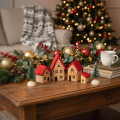 Holz-Dekohaus-Set mit roten Dächern und Tannenbäumen 12 cm 6-teilig | Floristik24.ch