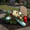 Styropor Kreuz Mintgrün 50cm x 34cm für Trauergestecke 2 Stück | Floristik24.ch
