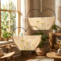 Herzförmiger Metallring mit Textil und Wildkräuter-Print, zum Aufhängen, 31,5 cm breit, Set aus 2 | Floristik24.ch