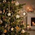 Weihnachtliche Hängedeko Metallstern mit Ring und Beeren Gold 38 cm 3 Stück | Floristik24.ch