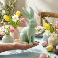 Dekorativer Hase aus Polyresin in Pastellgrün mit Goldeffekt, 23,5 cm, antike Optik | Floristik24.ch