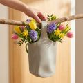Deko Vase aus grauer Keramik in Taschenform 19×4,5×33 cm für Innenräume | Floristik24.ch