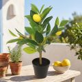Künstlicher Zitronenbaum aus Kunststoff im schwarzen Topf, 40 cm hoch, Dekoration für Wohnbereich und Terrasse | Floristik24.ch