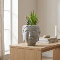 Künstliche Sukkulenten im Buddhatopf aus Beton Grau Ø12cm H25cm | Floristik24.ch
