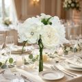 Weiss-Cremefarbener Deko-Brautstrauss aus Seidenblumen mit Perlen, Strass und Bastband 29cm | Floristik24.ch