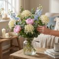 Hortensienknospenzweig künstlich 55cm Creme 6 Stück | Floristik24.ch