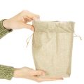 Jutetasche aus Jute und Kunststoff 13,5×11cm H25cm in Naturfarben mit Kordel | Floristik24.ch
