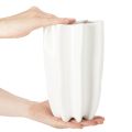 Weisse geriffelte Keramikvase 24cm für Trockenblumen | Floristik24.ch