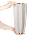 Hohe Keramikvase mit Rillenstruktur 38 cm mattgrau für Trockenblumen | Floristik24.ch